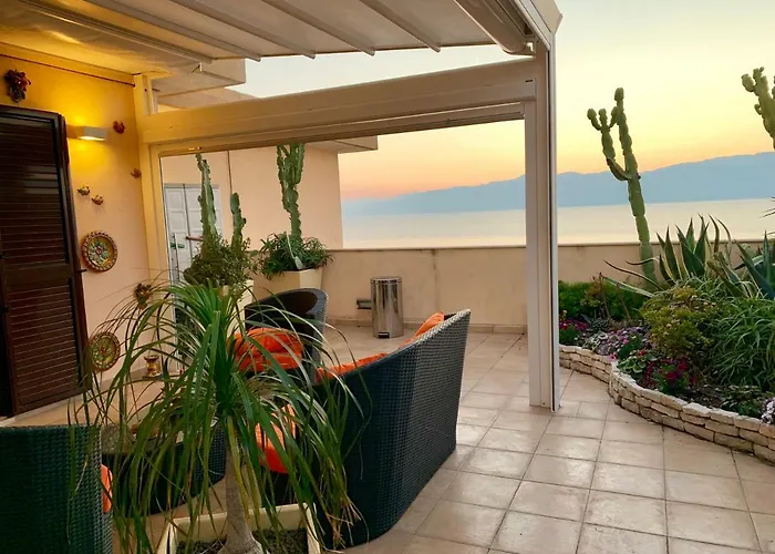 Sunset Terrazza Apartment Reggio Calabria